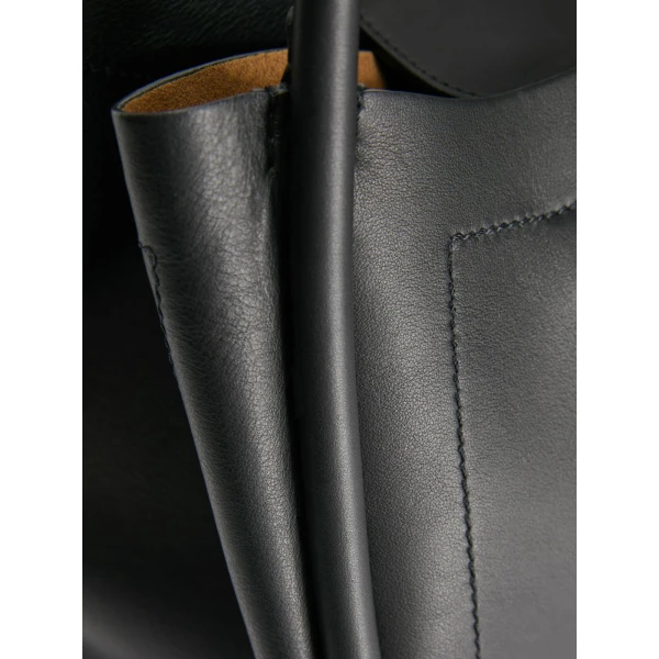 Max Mara Medium Leather Marine Bag in Black | Totes & Top-Handle Bags | Luxury Shoes 