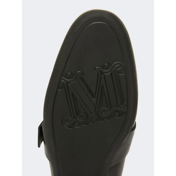 Max Mara Mister Fringed Leather Loafers in Black | Loafers | Luxury Shoes 