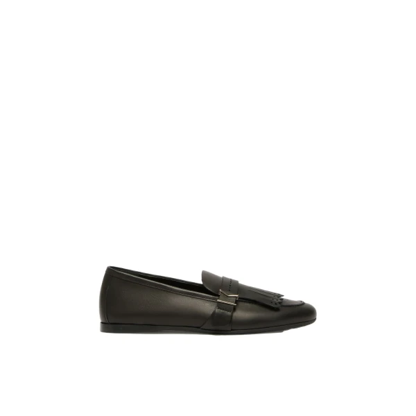 Mister Fringed Leather Loafers in Black