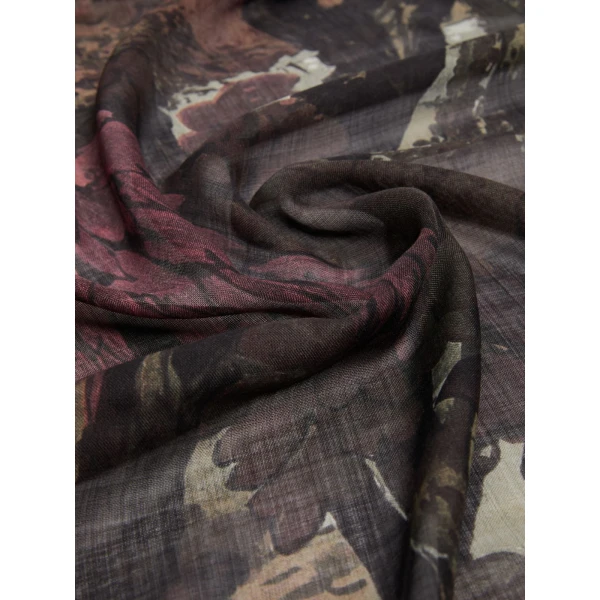 Max Mara Moneta Printed Wool and Silk Shawl in Shaded Pink | Scarves | Luxury Shoes 