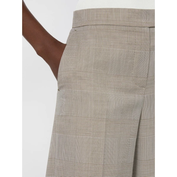 Max Mara Netto Glen Plaid Wool Trousers in Olive Green | Tailored pants | Luxury Shoes 