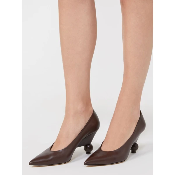 Max Mara Nievo Smooth Leather Court Shoes in Chocolate | Heels | Luxury Shoes 