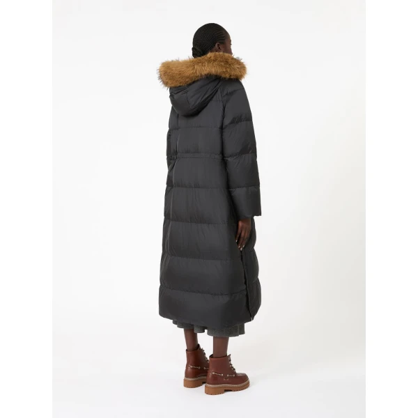 Max Mara Novak Long Reversible Water-Repellent Down Jacket in Black | Jackets | Luxury Shoes 