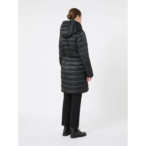 Max Mara Novef Reversible Water-Repellent Satin Down Jacket in Black | Jackets | Luxury Shoes 