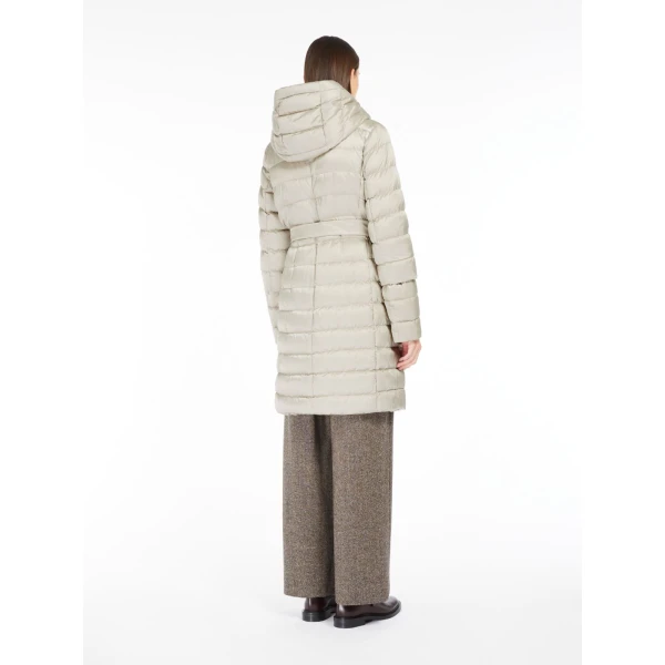 Max Mara Novef Reversible Water-Repellent Satin Down Jacket in Light | Jackets | Luxury Shoes 