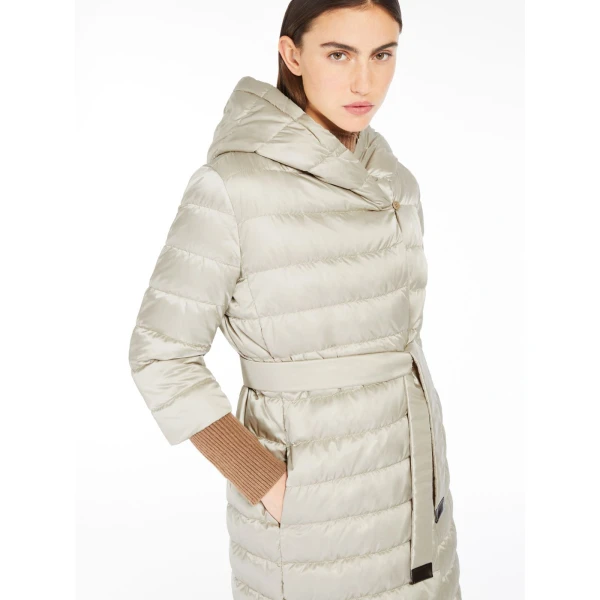 Max Mara Novef Reversible Water-Repellent Satin Down Jacket in Light | Jackets | Luxury Shoes 