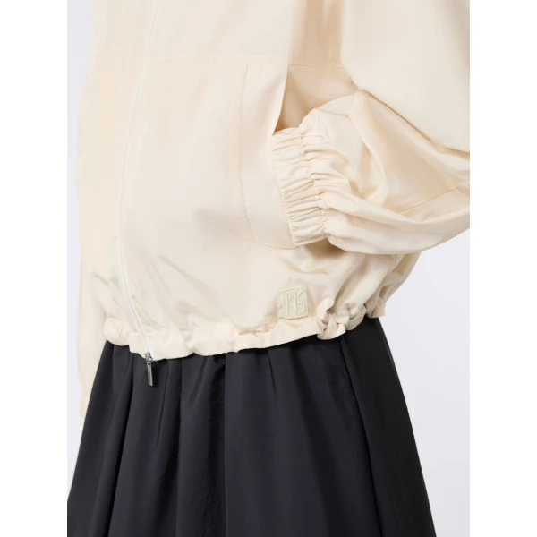 Max Mara Nuraghe Water-Repellent Canvas Windbreaker in Ivory | Coats | Luxury Shoes 