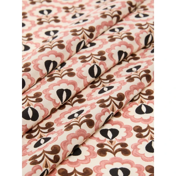 Max Mara Onesto Printed Silk Scarf in Ivory | Scarves | Luxury Shoes 