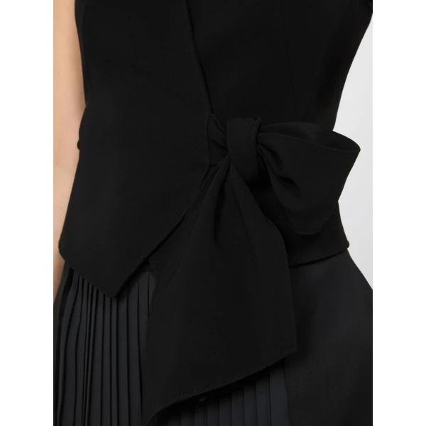 Max Mara Pagella Compact Cady Cropped Gilet in Black | Vests | Luxury Shoes 