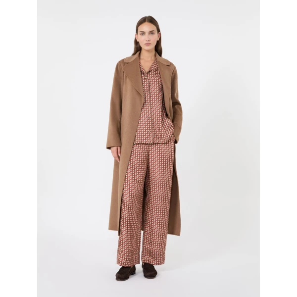 Max Mara Paola Belted Wool and Cashmere Coat in Camel | Wool Coat | Luxury Shoes 