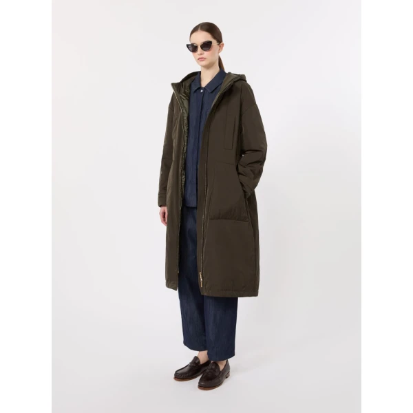 Max Mara Peplo Cotton Denim Barrel-Leg Trousers in Midnight Blue | Denim | Luxury Shoes 