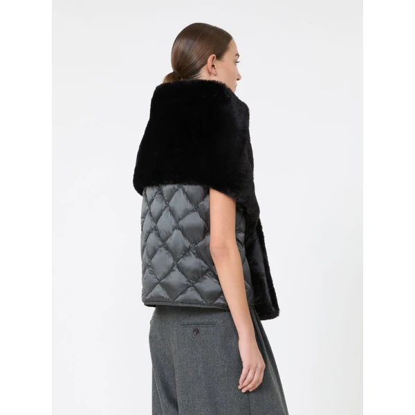 Max Mara Piacere Water-Repellent Canvas Padded Stole in Black | Scarves | Luxury Shoes 