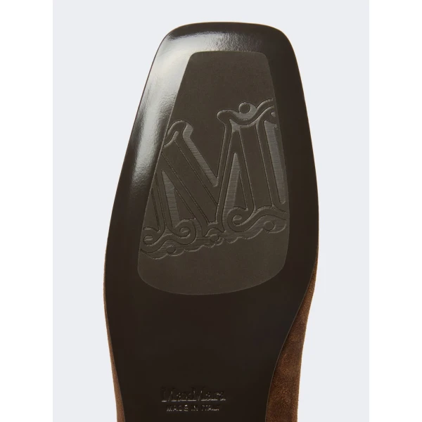 Max Mara Pietra Studded Split Leather Boots in Hazelnut Brown | Boots | Luxury Shoes 