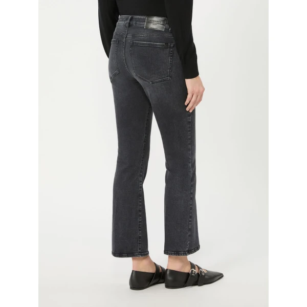Max Mara Rapallo Slim Super Stretch Denim Jeans in Black | Denim | Luxury Shoes 