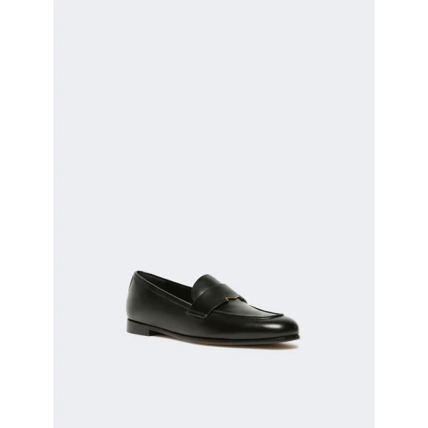 Max Mara Regentmoc Semi-Glossy Leather Loafers in Black | Loafers | Luxury Shoes 