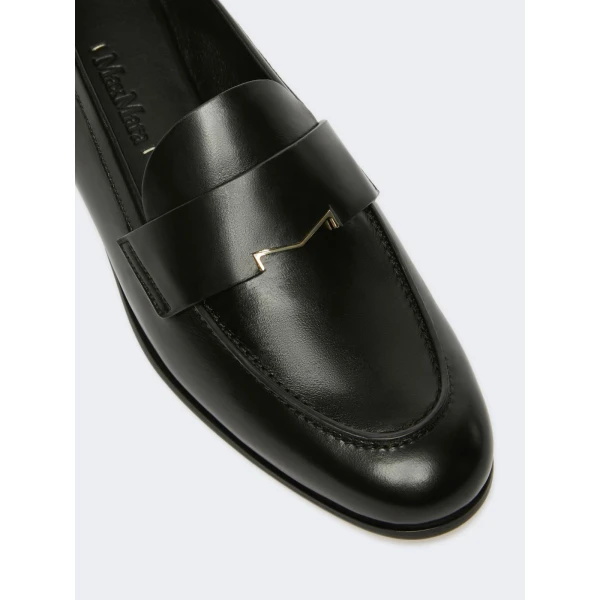 Max Mara Regentmoc Semi-Glossy Leather Loafers in Black | Loafers | Luxury Shoes 