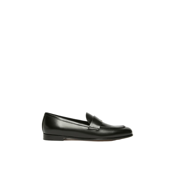 Max Mara Regentmoc Semi-Glossy Leather Loafers in Black | Women | Luxury Shoes 