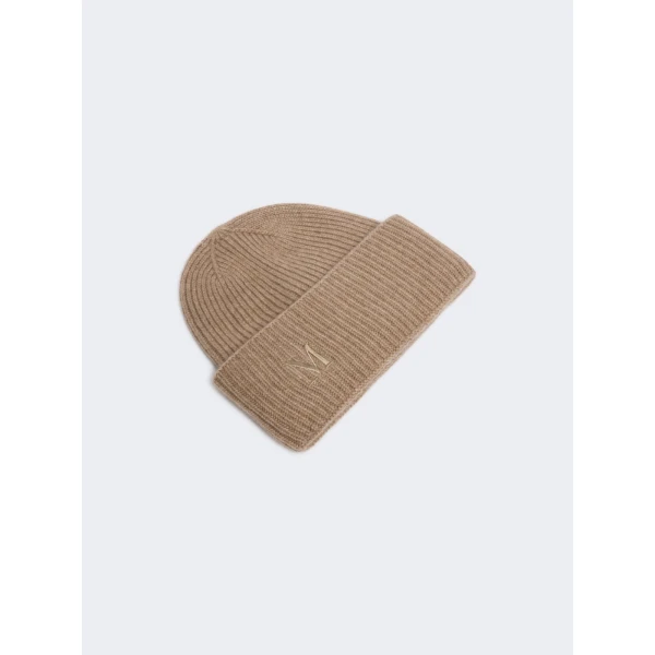 Max Mara Retina Ribbed Cashmere Beanie in Hazelnut Brown | Hats | Luxury Shoes 