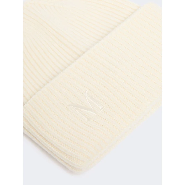 Max Mara Retina Ribbed Cashmere Beanie in Ivory | Hats | Luxury Shoes 