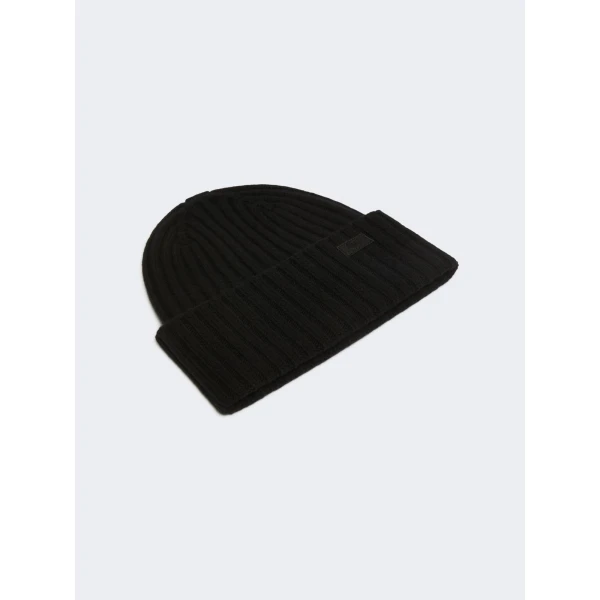Max Mara Ribbed Wool Beanie in Black | Hats | Luxury Shoes 
