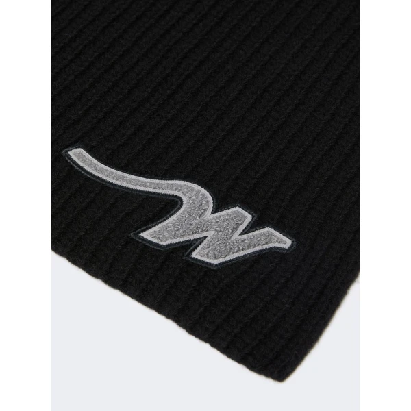 Max Mara Ribbed Wool Yarn Scarf in Black | Scarves | Luxury Shoes 
