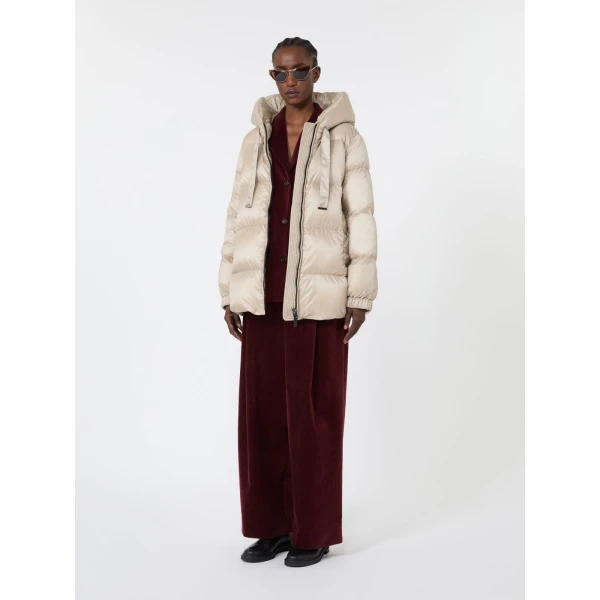 Max Mara Seia Roomy Water-Repellent Puffer Jacket in Natural | Jackets | Luxury Shoes 
