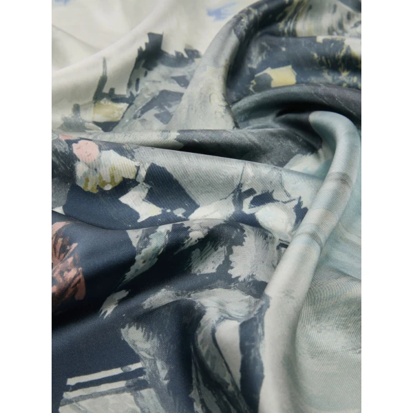 Max Mara Silk Twill Foulard in Midnight Blue | Scarves | Luxury Shoes 