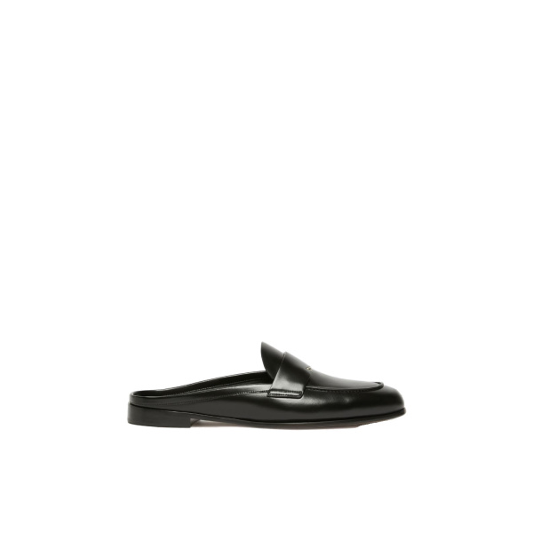 Max Mara Smooth Leather Mule Loafers in Black | Loafers | Luxury Shoes 