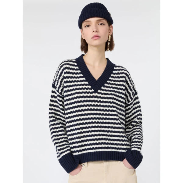 Max Mara Spiga Loose Wool V-Neck Jumper in Navy | Sweaters | Luxury Shoes 