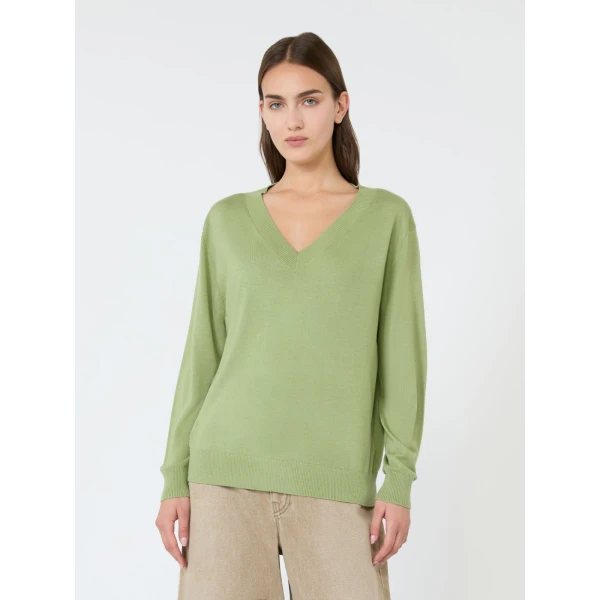 Max Mara Talamo Wool, Silk and Cashmere V-Neck Jumper in Green | Sweaters | Luxury Shoes 