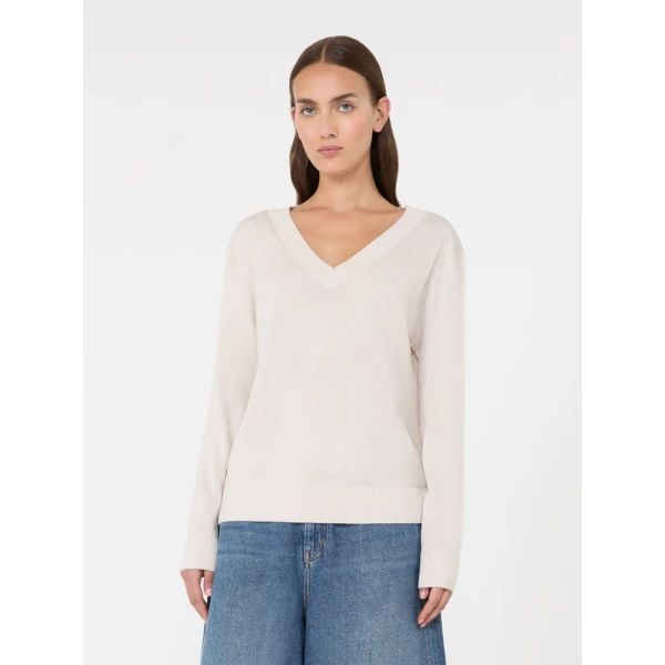 Max Mara Talamo Wool, Silk and Cashmere V-Neck Jumper in Ivory | Sweaters | Luxury Shoes 