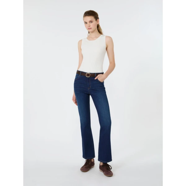 Max Mara Taro Sleeveless Stretch Viscose Top in White | Sweaters | Luxury Shoes 