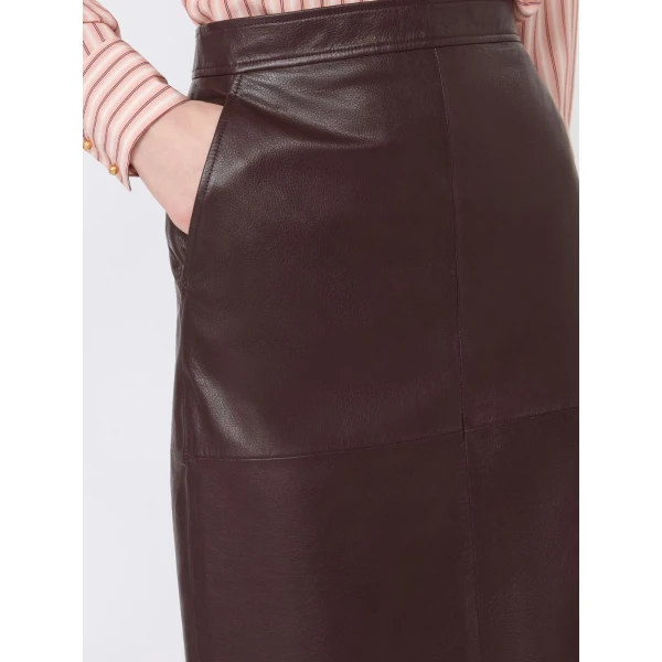 Max Mara Timore Hammered Leather Pencil Skirt in Bordeaux | Leather Skirts | Luxury Shoes 