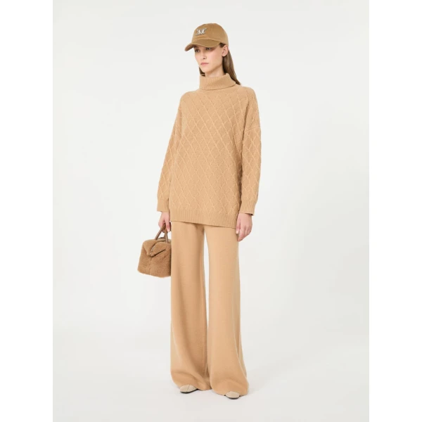 Max Mara Timore Wide Wool and Cashmere Trousers in Camel | Wide leg pants | Luxury Shoes 