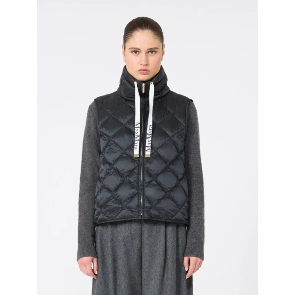 Max Mara Tregic Diamond-Quilted Padded Gilet in Black | Vests | Luxury Shoes 