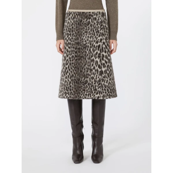 Max Mara Trionfo Jacquard Wool and Alpaca Skirt in Ecru | Pencil Skirts | Luxury Shoes 