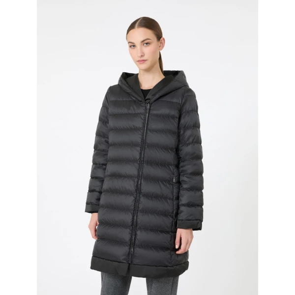 Max Mara Uggioso Reversible Water-Repellent Taffeta Down Jacket in Black | Jackets | Luxury Shoes 