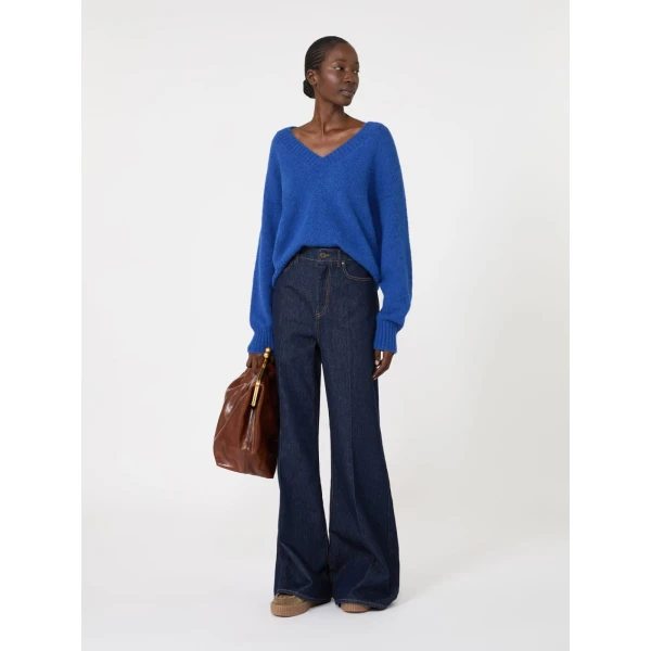 Max Mara Visita Alpaca and Cotton V-Neck Jumper in Cornflower Blue | Sweaters | Luxury Shoes 