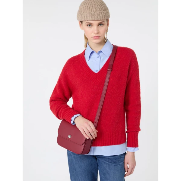 Max Mara Visita Alpaca and Cotton V-Neck Jumper in Red | Sweaters | Luxury Shoes 