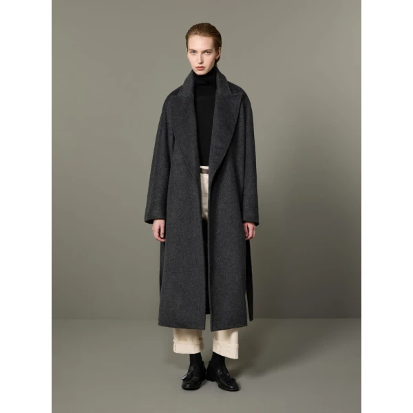 Max Mara Vista Oversized Cashmere and Mohair Coat in Black | Wool Coat | Luxury Shoes 