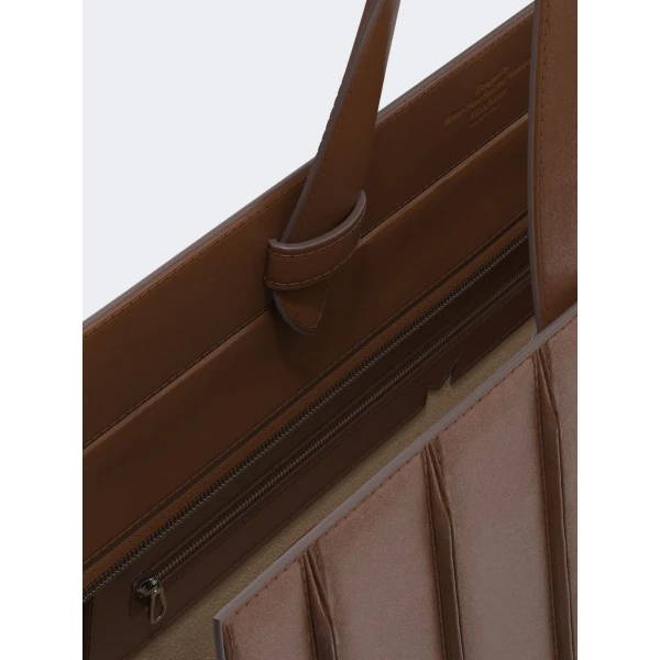 Max Mara Whitney Bag 10 Extra Large in Amber Brown | Totes & Top-Handle Bags | Luxury Shoes 
