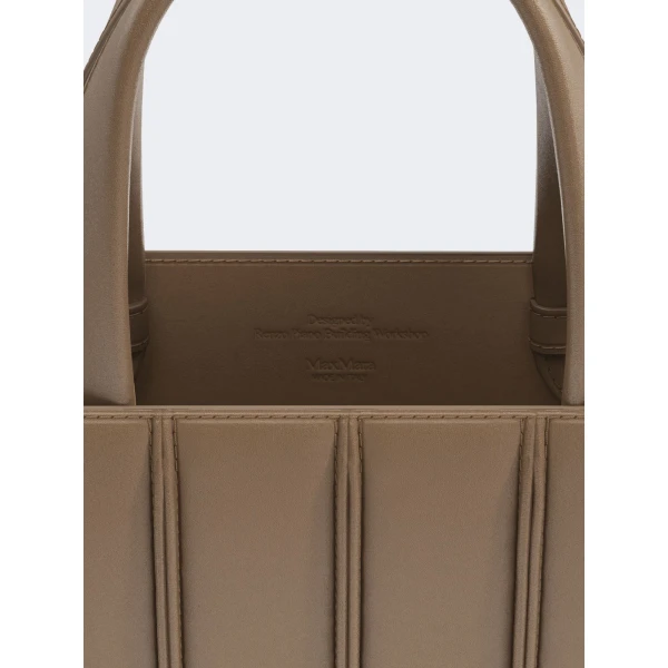 Max Mara Whitney Bag 5 Medium in Camel | Totes & Top-Handle Bags | Luxury Shoes 