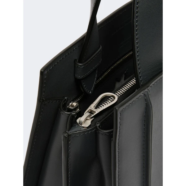 Max Mara Whitney Bag 5 Medium in Medium Grey | Totes & Top-Handle Bags | Luxury Shoes 