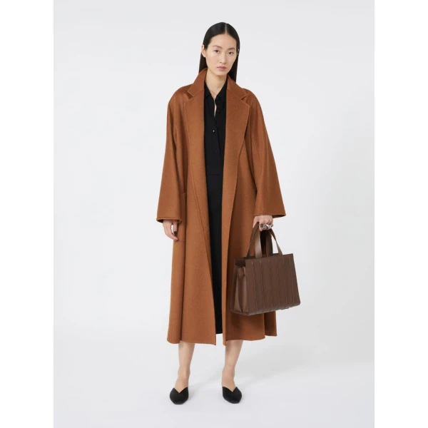 Max Mara Whitney Bag 6 Medium in Amber Brown | Totes & Top-Handle Bags | Luxury Shoes 
