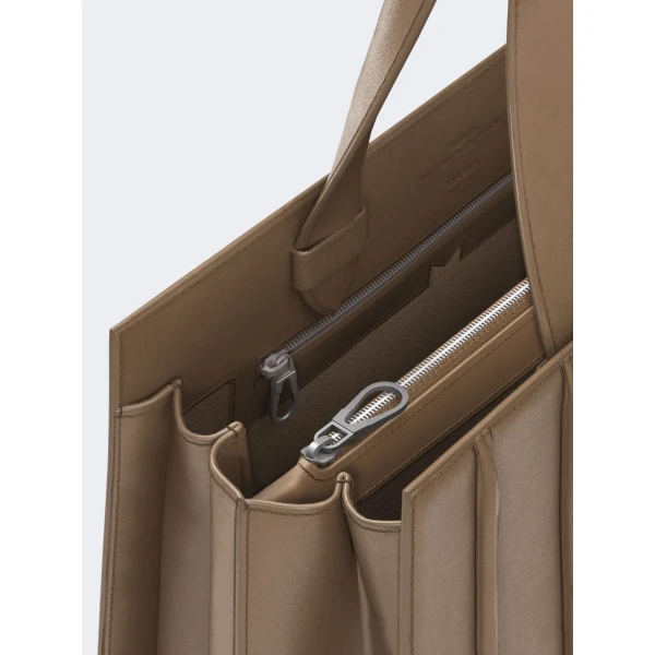 Max Mara Whitney Bag 7 Large in Camel | Totes & Top-Handle Bags | Luxury Shoes 