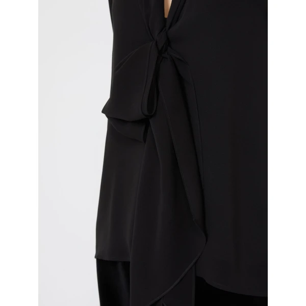 Max Mara Zattera Silk Georgette Pussy-Bow Blouse in Black | Blouse | Luxury Shoes 