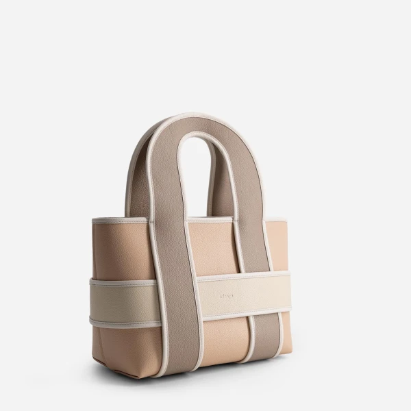 Mlouye Checker Tote in Meringue | Totes & Top-Handle Bags | Luxury Shoes 