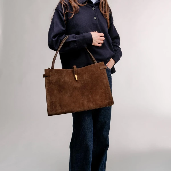 Mlouye Isla Tote in Off White | Totes & Top-Handle Bags | Luxury Shoes 