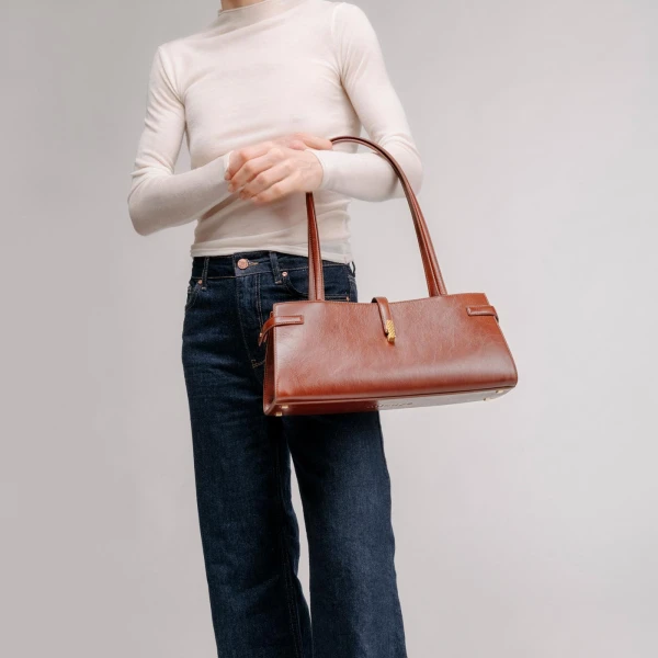 Mlouye Isla Wide Tote in Arctic | Totes & Top-Handle Bags | Luxury Shoes 