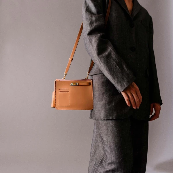 Mlouye Juno Bag in Hunter Green | Shoulder & Crossbody Bags | Luxury Shoes 